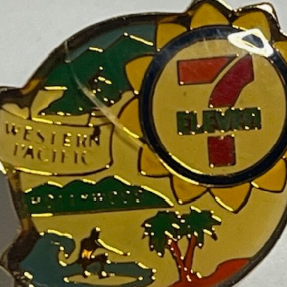 VTG 7 Eleven Western Pacific Hollywood Lapel Vest Hat Recognition Pin .75" RARE - Picture 13 of 13